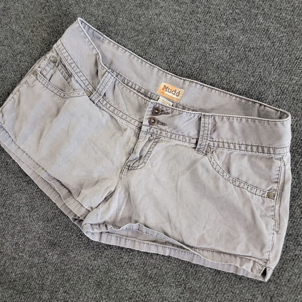 Mudd VTG Khaki Micro Shorts Gray Low Rise Pockets Women’s Size 13